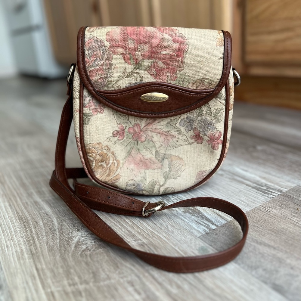 LIZ CLAIBORNE Vintage Floral Crossbody Saddle Purse Handbag